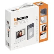 Betaalbaar Bticino BT364612 Videokit met 1 drukknop met buitenpost Linea 3000 + binnenpost Classe100V16E