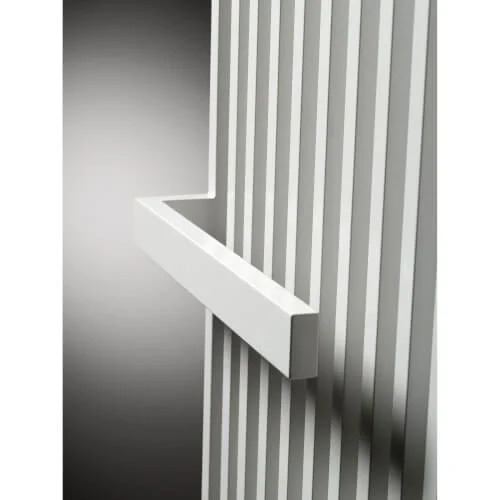Laatste Versie Vasco Arche VVL verticale designradiator RAL 9016 wit