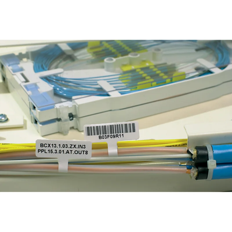 Brady - Typeplaatje - Polypropyleen vlaglabels voor BBP33/i3300-printers - B33FT-01-425 - 361734 - 86361734 Gratis Retour