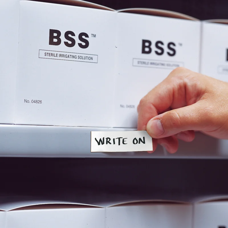 Brady - Voorbedrukte labels - Blanco beschrijfbare magnetische labels - BLANK MAGNETIC LABELS B-859 26X77MM - 234963 - 86234963 Beperkt Aanbod