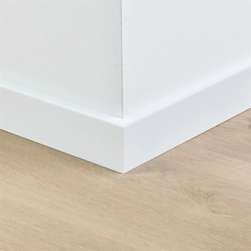 Direct Verzonden MDF plinten Berlijn 70x15mm wit gefolied