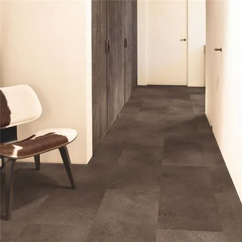 QuickStep Oro Kaneel Rots AVSTU40233 Tegel Click PVC Beperkte Voorraad