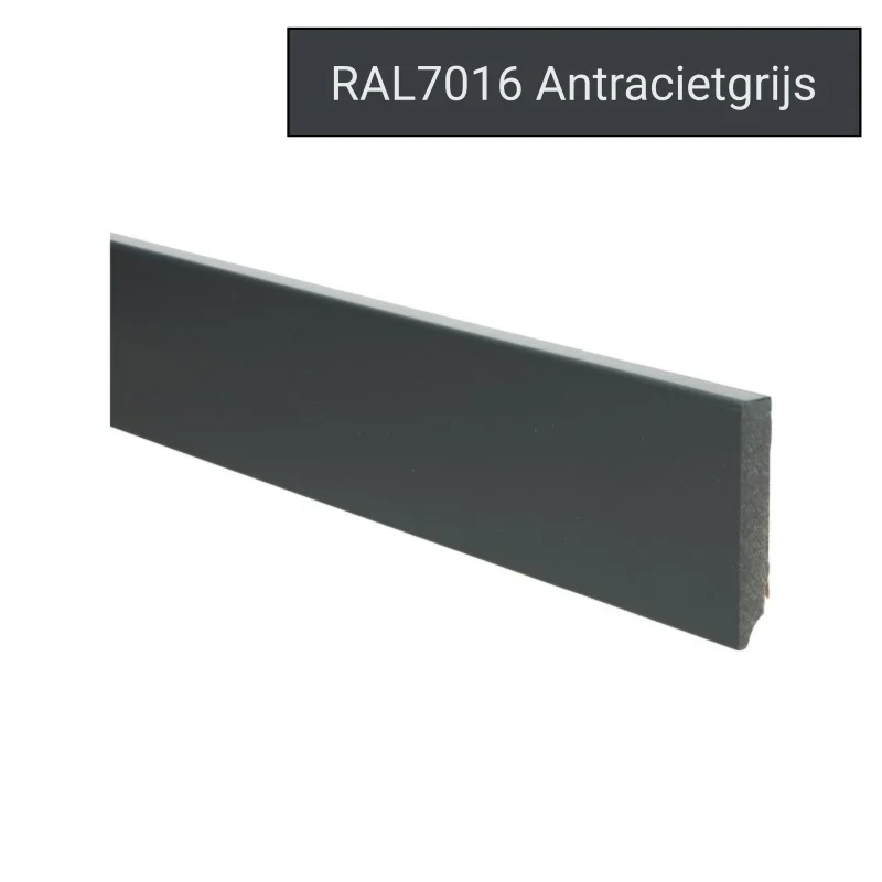 15mm MDF Moderne Plint Voorgelakt RAL7016 Op = Op